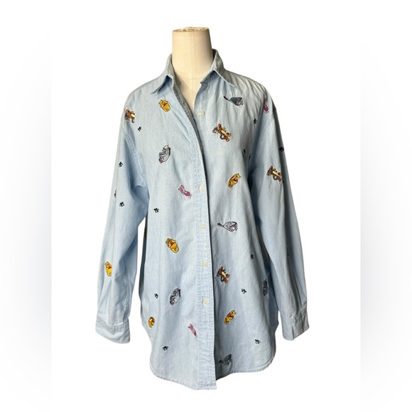 Disney Store Vintage Light Wash  Button Up Shirt Embroidered Winnie the pooh - Picture 3 of 6